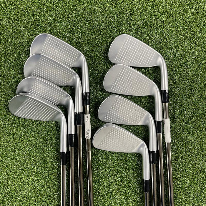 Mizuno JPX 923 Hot Metal HL Golf Irons - Shop Soiled - Graphite