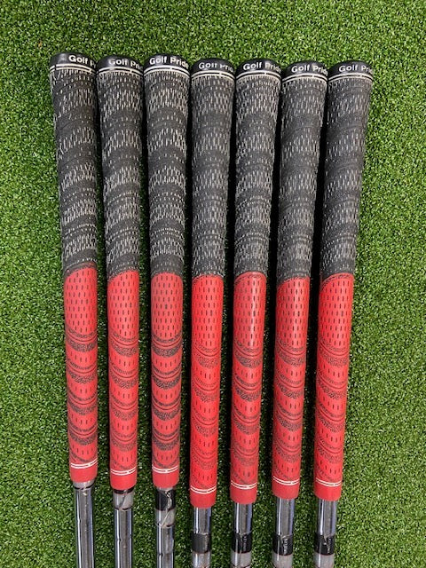 Callaway RAZR Edge Golf Irons - Second Hand