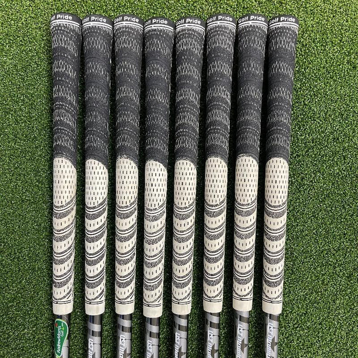 Mizuno JPX 923 Hot Metal HL Golf Irons - Shop Soiled - Graphite