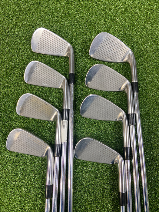Titleist 704.CB Lefthanded Golf Irons - Secondhand