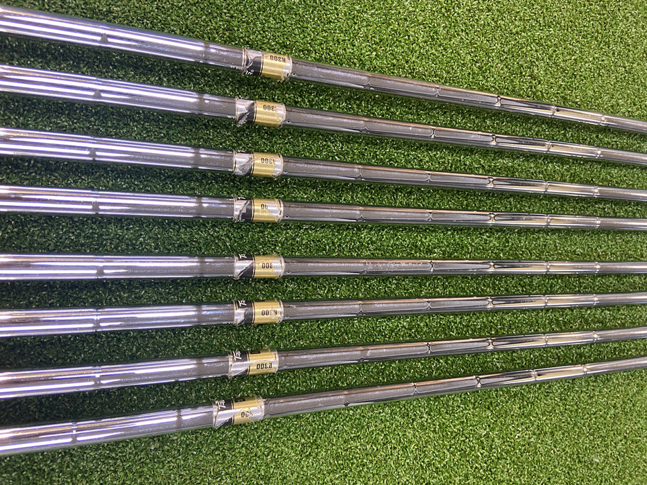 Titleist 704.CB Lefthanded Golf Irons - Secondhand