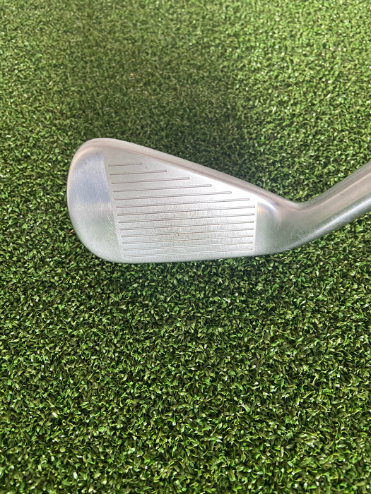 Taylormade P770 Golf Irons - Secondhand (-1" shaft length)