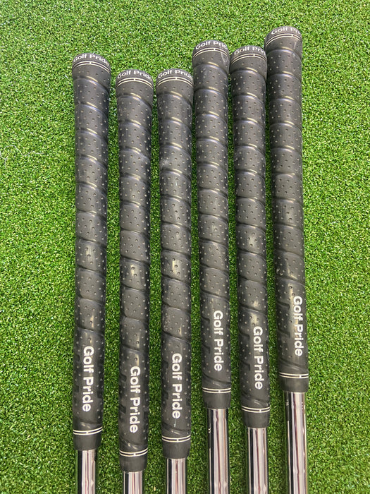 Ping G400 Golf Irons - Used